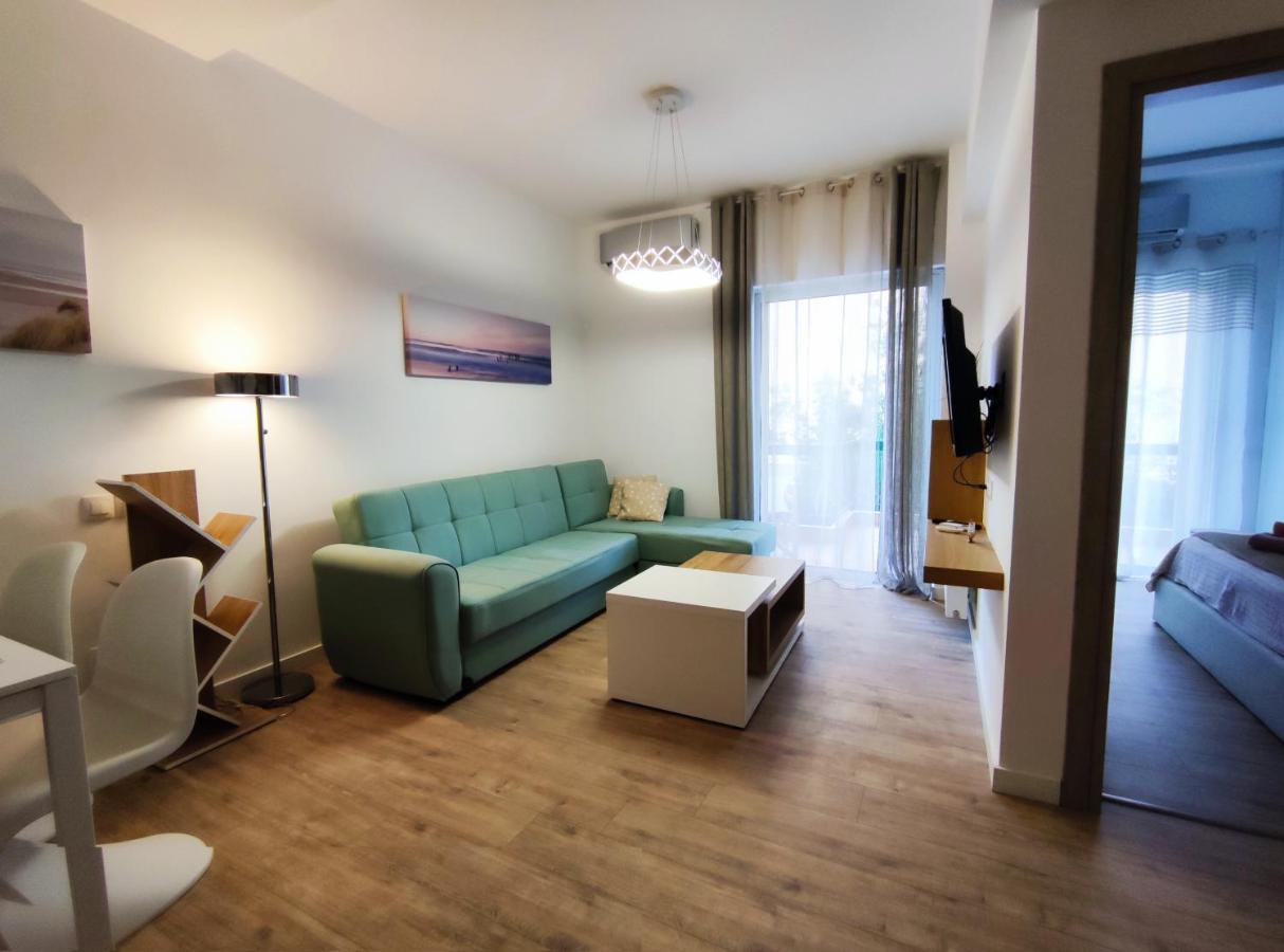 Sweet Near The Beach In The Best Area Of Apartament *